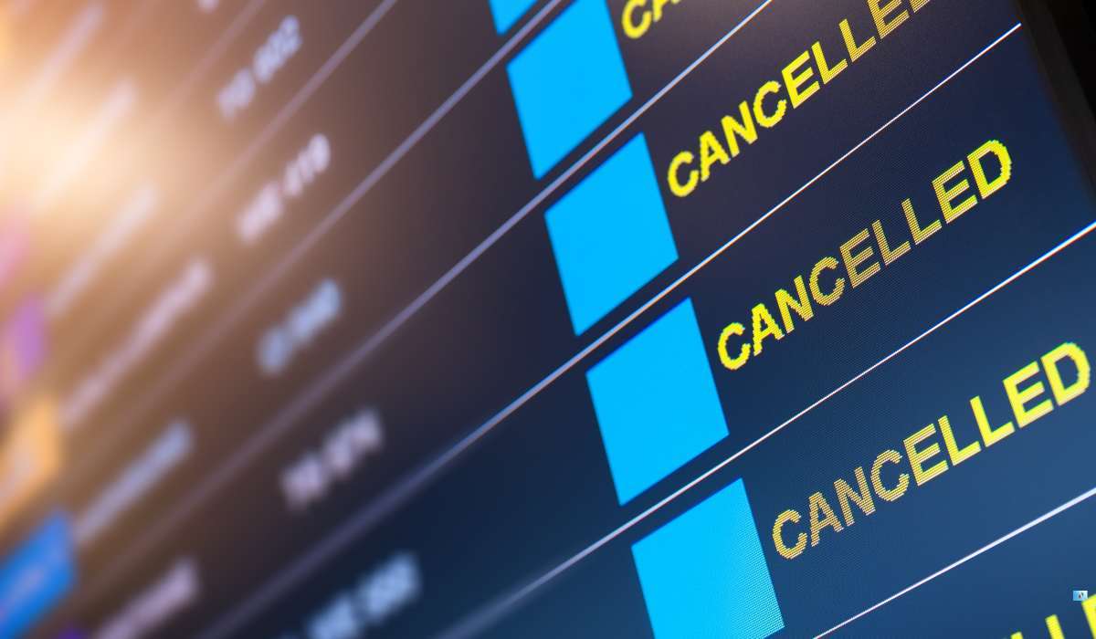 Airlines Work to Recover from Major Tech Outage