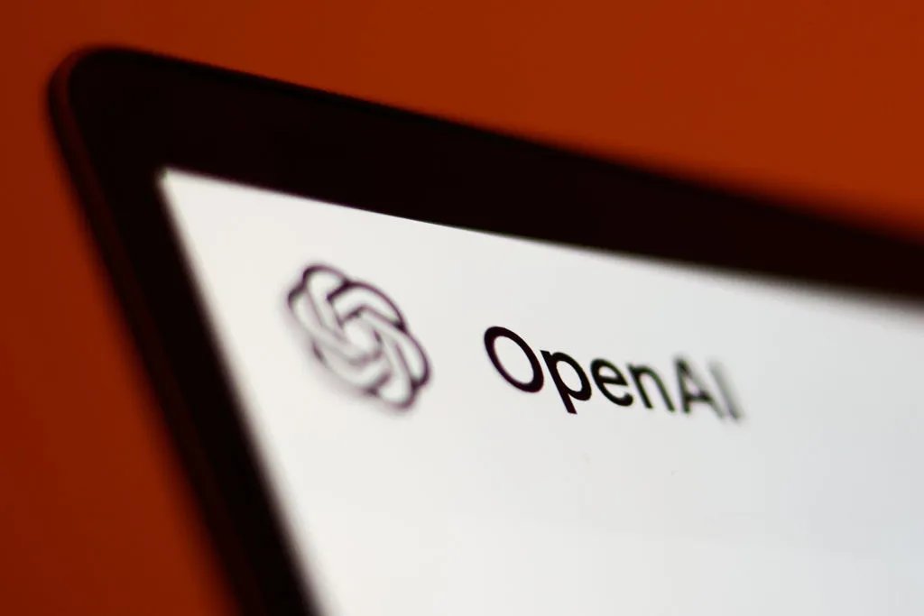 OpenAI는 ChatGPT가 가정에 더 깊이 들어가면서 가족에 베팅합니다.